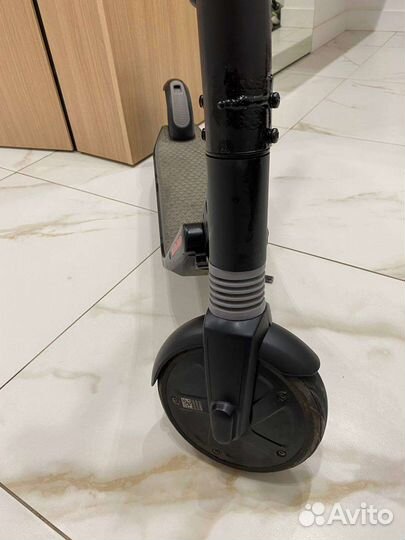 Электросамокат ninebot es1