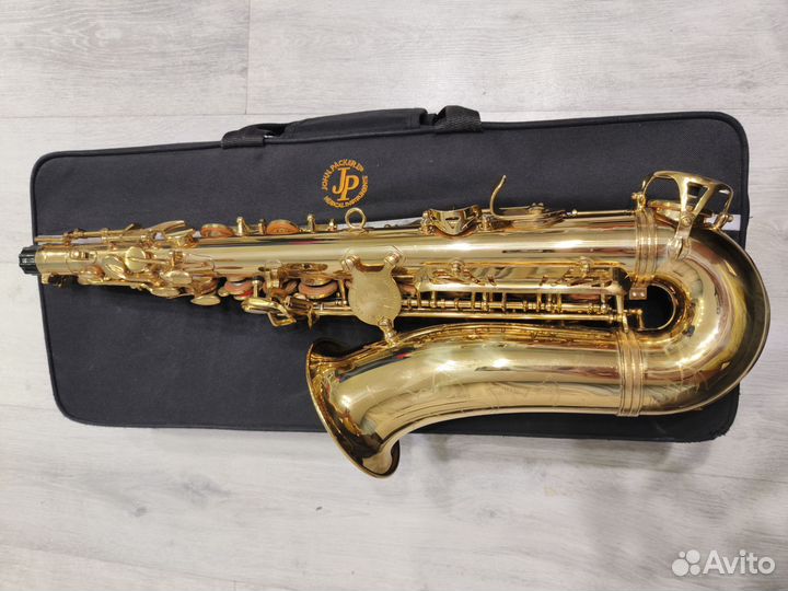 Саксофон альт John Packer