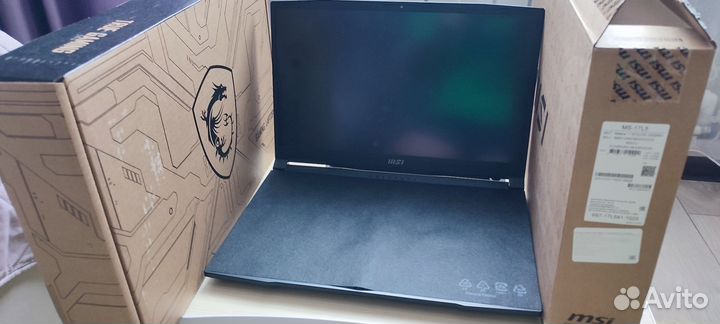 Ноутбук MSI Katana 17.3 IPS144/16 Gb DDR5/1000 SSD