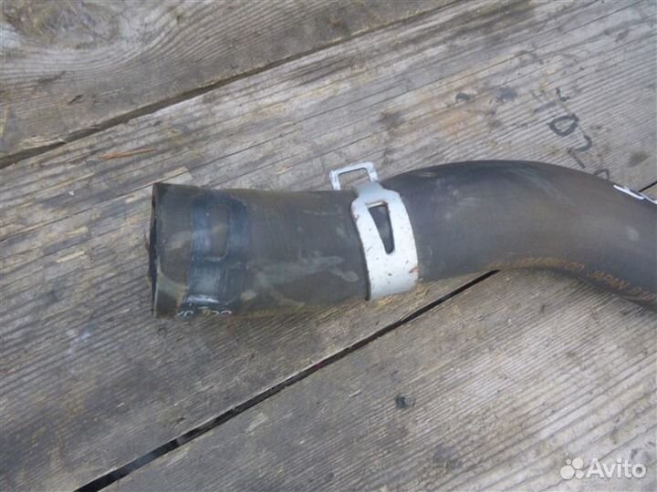 Патрубок радиатора Mitsubishi Pajero V83W 6G72