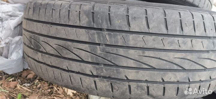 Falken Ziex ZE-912 215/60 R17 96H