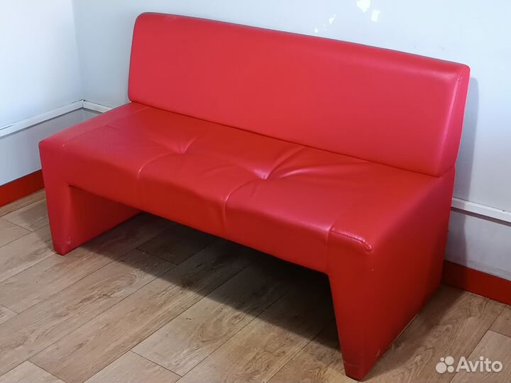 Диван красный pronto бу