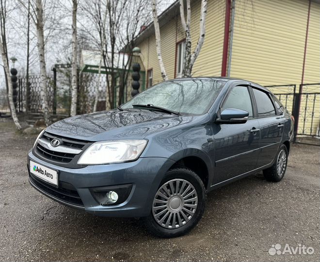 LADA Granta 1.6 МТ, 2015, 140 000 км