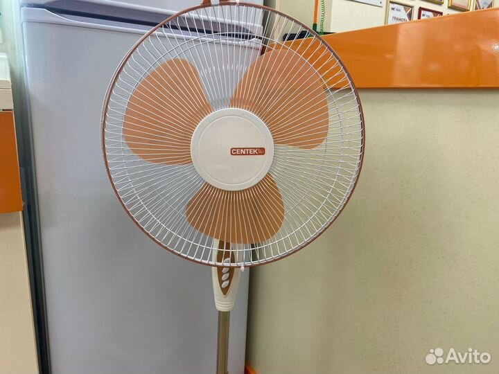Вентилятор Centek CT-5004 (ахт)