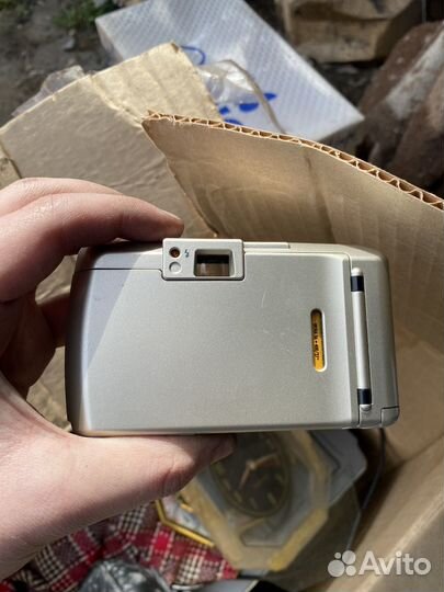 Плёночный фотоаппарат Olympus trip 500