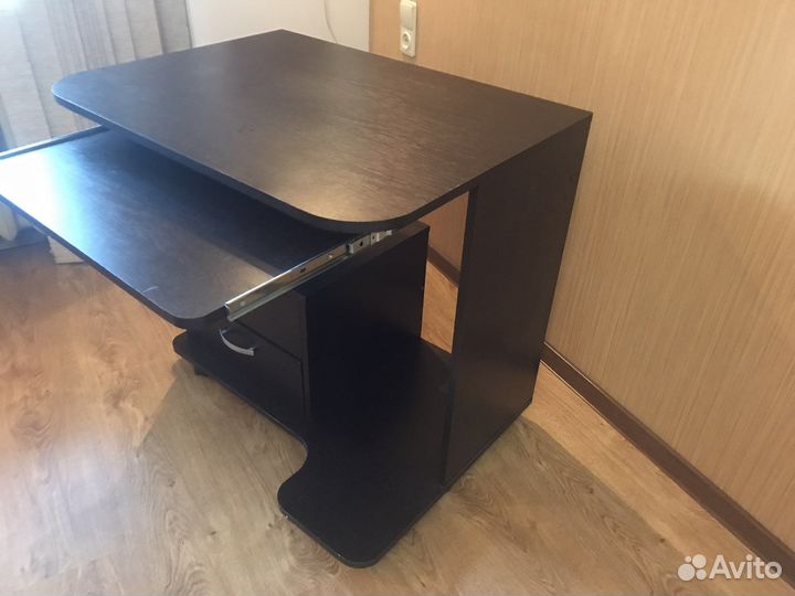 Компьютерный стол бу