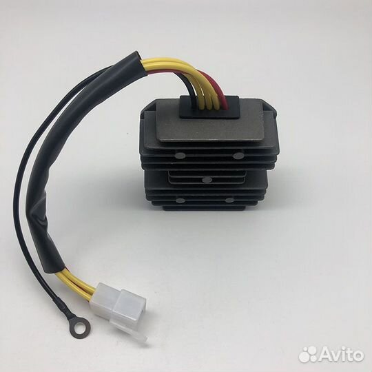 Реле регулятор Suzuki GSX750/E/L/S, GSX1000/E, GSX