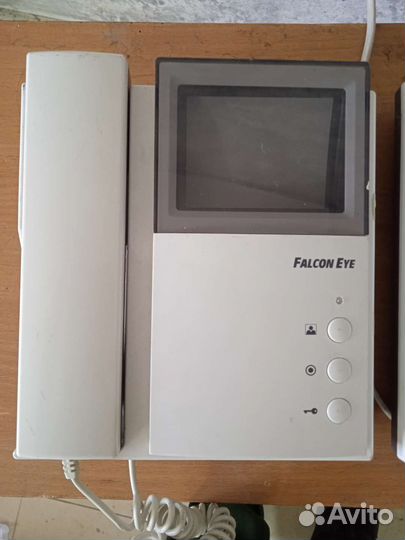 Мониторы видеодомофона falcon eye / сommax