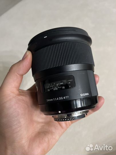 Объектив sigma 24 1.4 DG 77