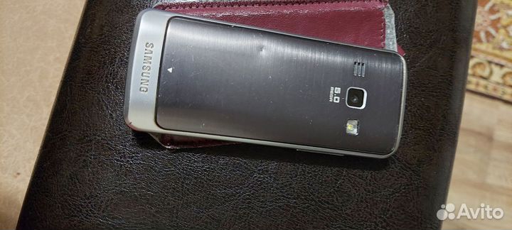 Samsung GT-S5610