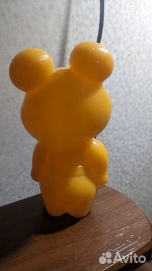 Игрушка пластмассовая Мишка Олимпийский (желтая)