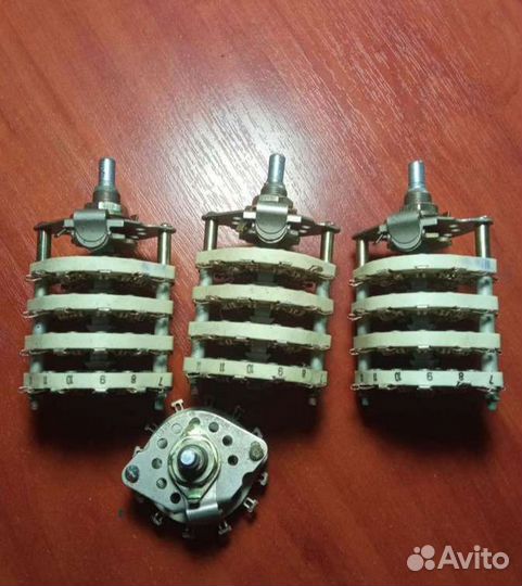 Галетный переключатель