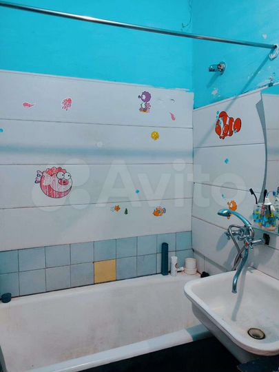 3-к. квартира, 60 м², 5/5 эт.