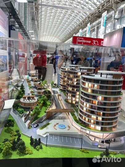 Представитель агентства недвижимости