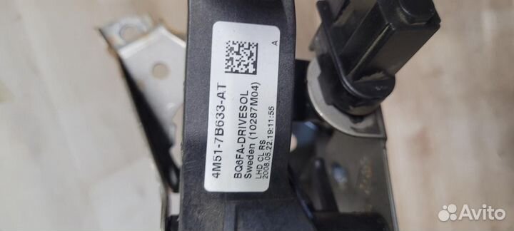 Педаль сцепления Ford Focus