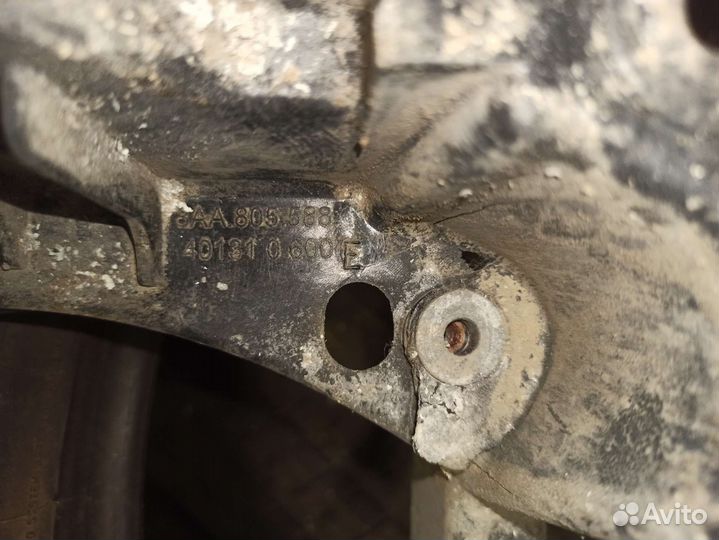 Рамка радиатора пассат b7