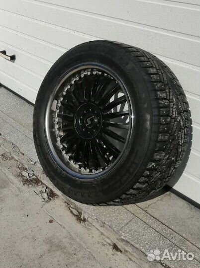 Nokian Tyres Hakkapeliitta 7 265/50 R19