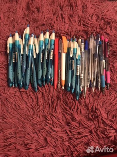 Ручка шариковая 43 штуки