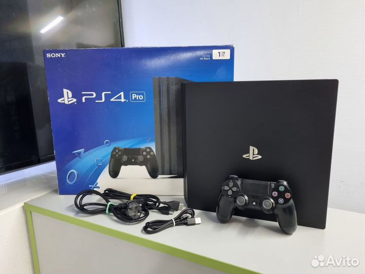 Игровые приставки Sony Playstation 4 / Slim / Pro