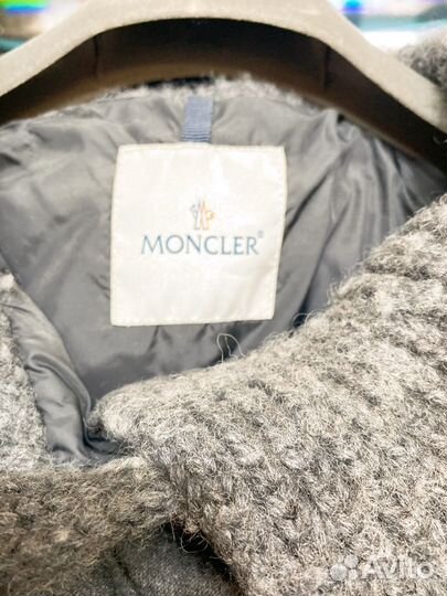 Пуховик женский