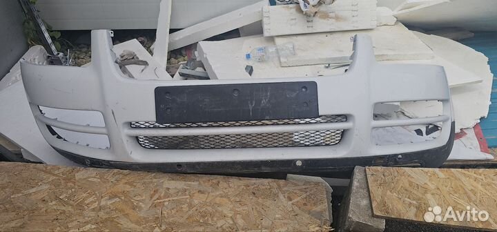 Бампер передний Touareg