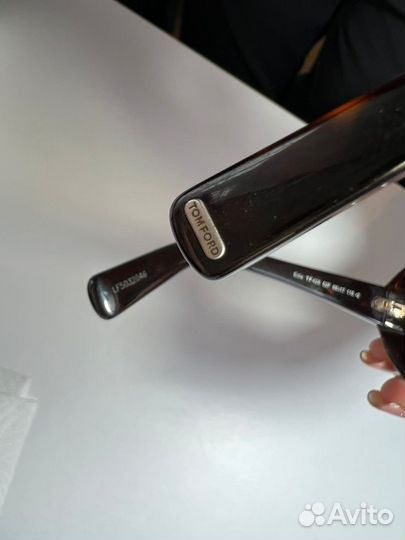 Солнцезащитные очки tom ford