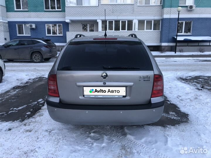 Skoda Octavia 1.6 МТ, 2008, 248 000 км