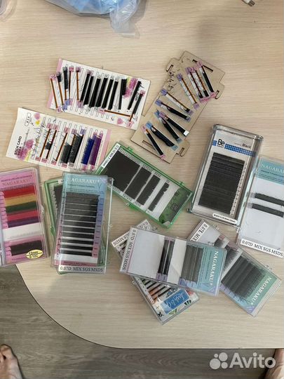 Ресницы для наращивания, и пучки для наращивания