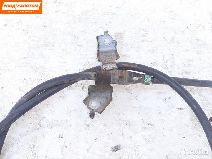 Трос ручника правый Nissan Teana J32 2008