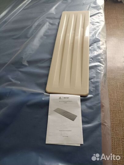 Доска-сидение в ванну