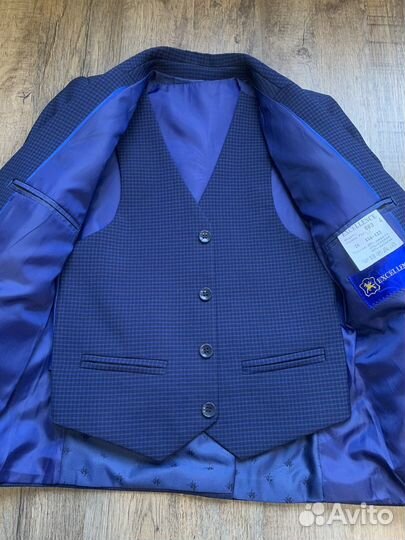 Брючный костюм тройка для мальчика рост 116-122