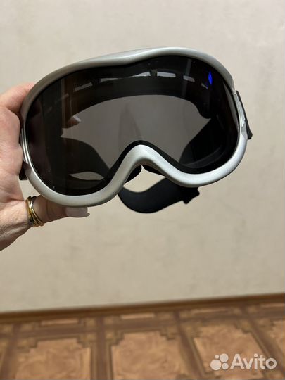 Горнолыжные очки