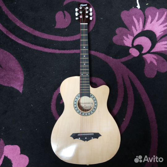 Акустическая гитара belucci
