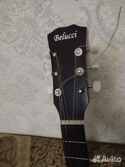 Акустическая гитара бу