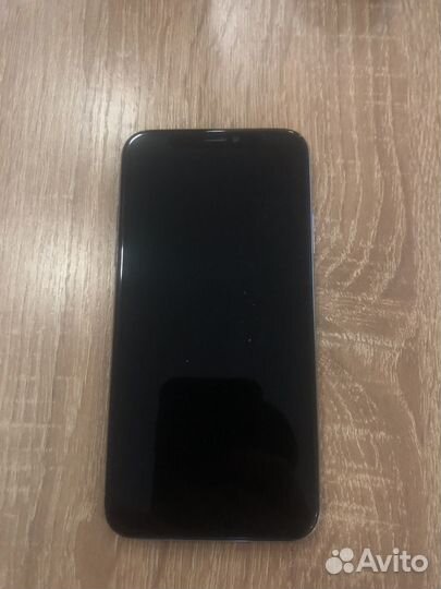 iPhone X, 64 ГБ
