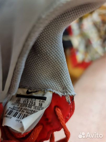 Бутсы Nike размер 29,5