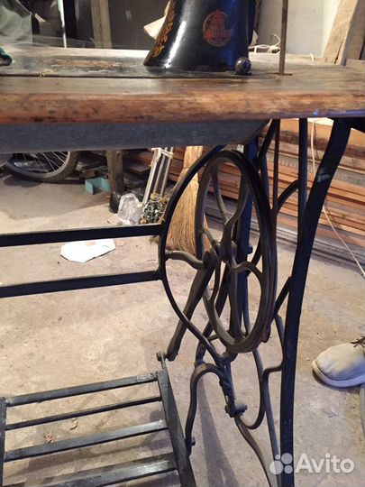 Швейная машина 50-х годов, раритет