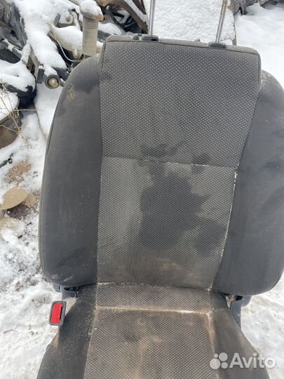 Сиденье переднее водительское Авео т250