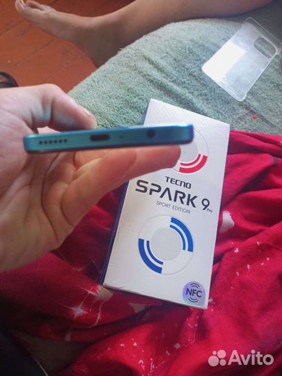 Мобильные телефоны