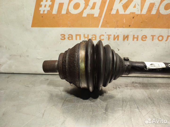 Привод перед. лев. Volkswagen Tiguan 2009