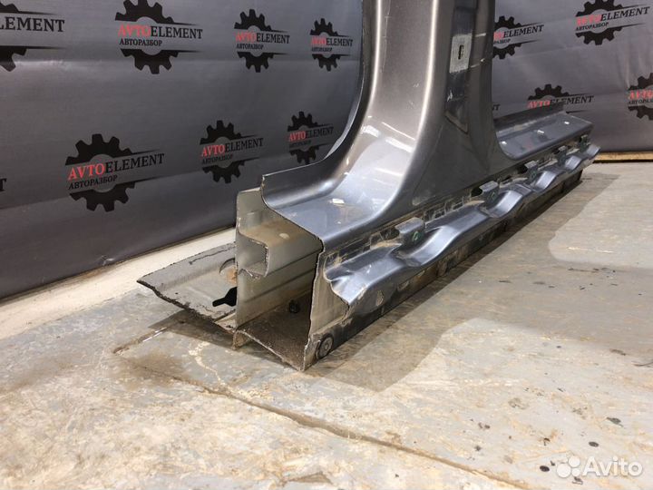 Bmw e60 стойка с порогом правая