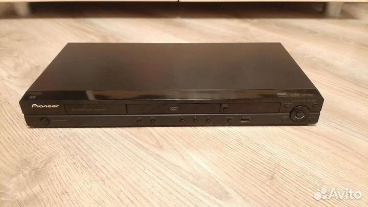 Dvd плеер Pioneer DV-320