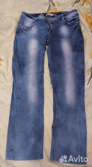 Джинсы женские