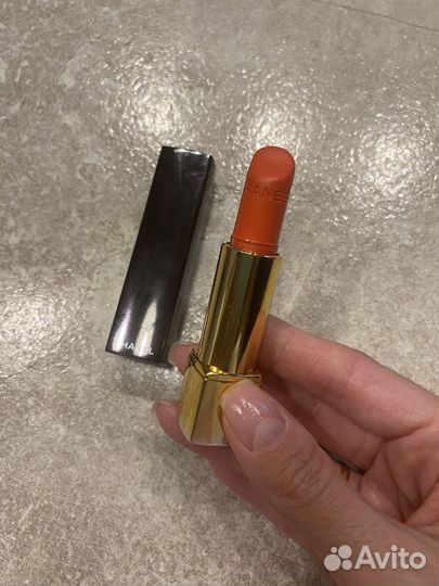 Помада Chanel rouge allure 96