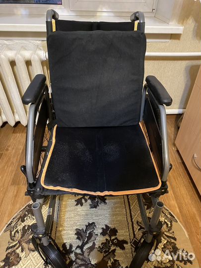 Коляска инвалидная