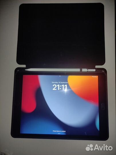 iPad 9 2021 64gb вместе с apple pencil