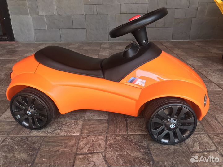Машинка-каталка BMW