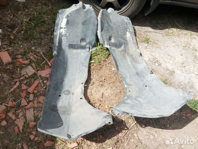 Передние подкрылки тоyota supra gza80