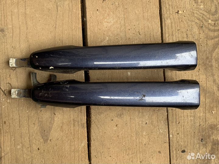 Ручка двери lancer 10