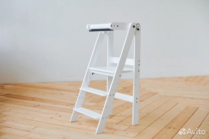 Складная башня помощника с защитой